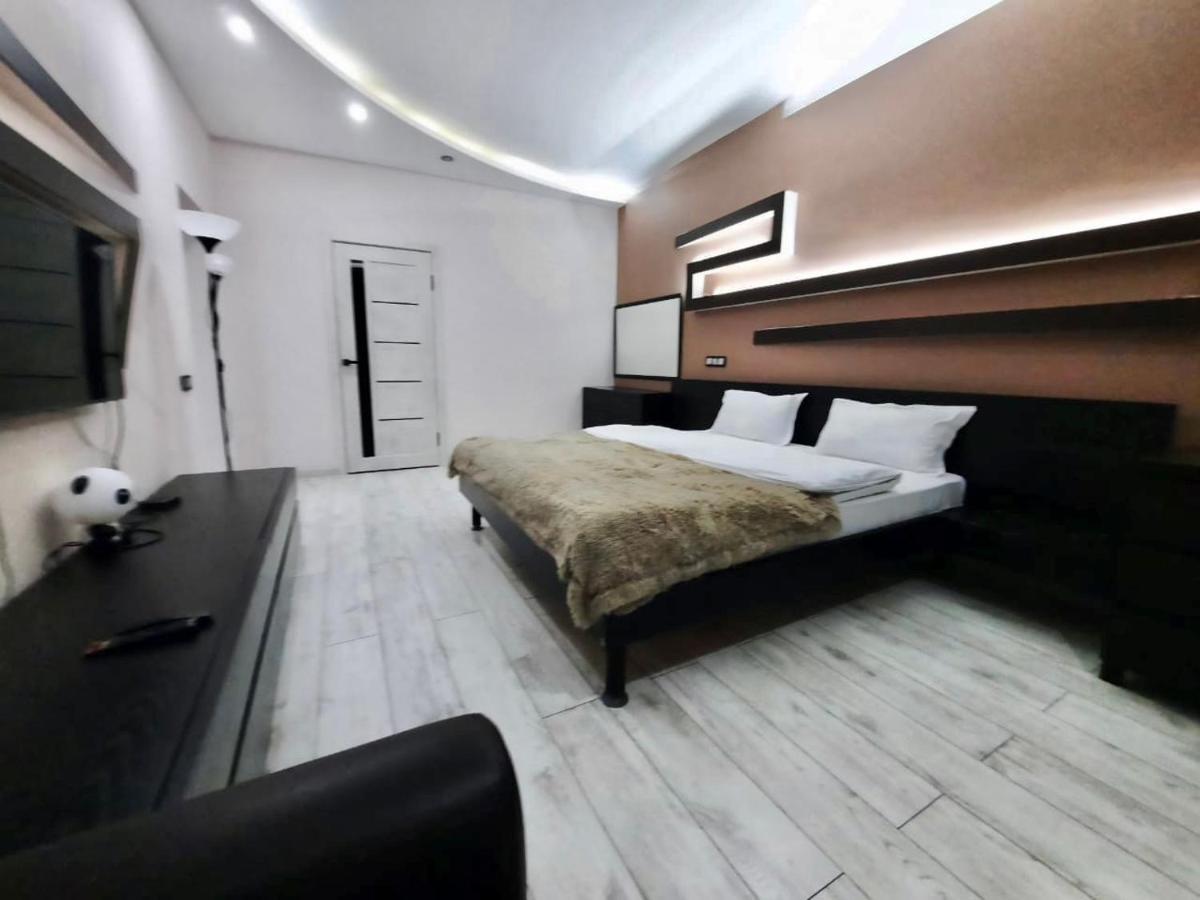 Жк Самал Де Люкс Apartamento Almatý Exterior foto