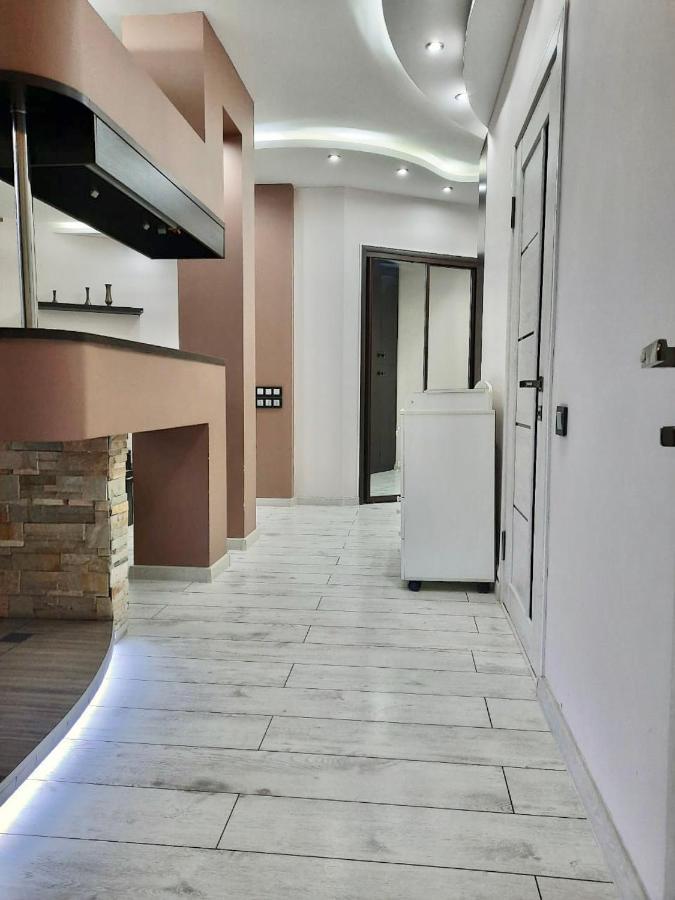 Жк Самал Де Люкс Apartamento Almatý Exterior foto